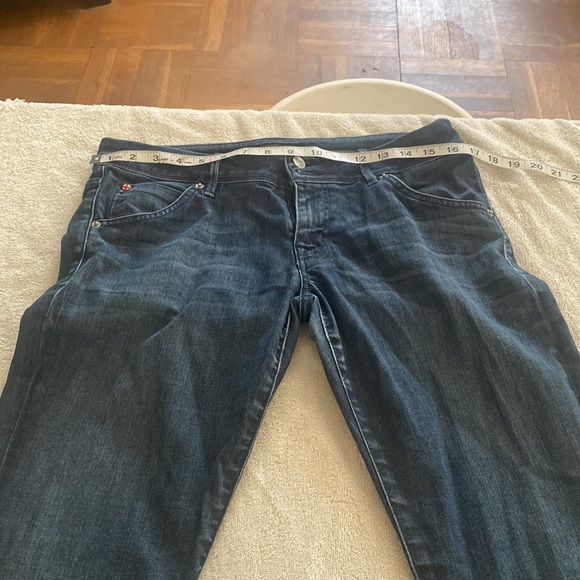 Hudson from Neiman’s Blue BethBaby Boot blue jeans w/ great fringe& back pockets - Picture 5 of 16